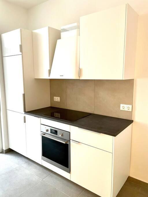 Brand New & Spacious Apartment In The City Centre Wien Ngoại thất bức ảnh